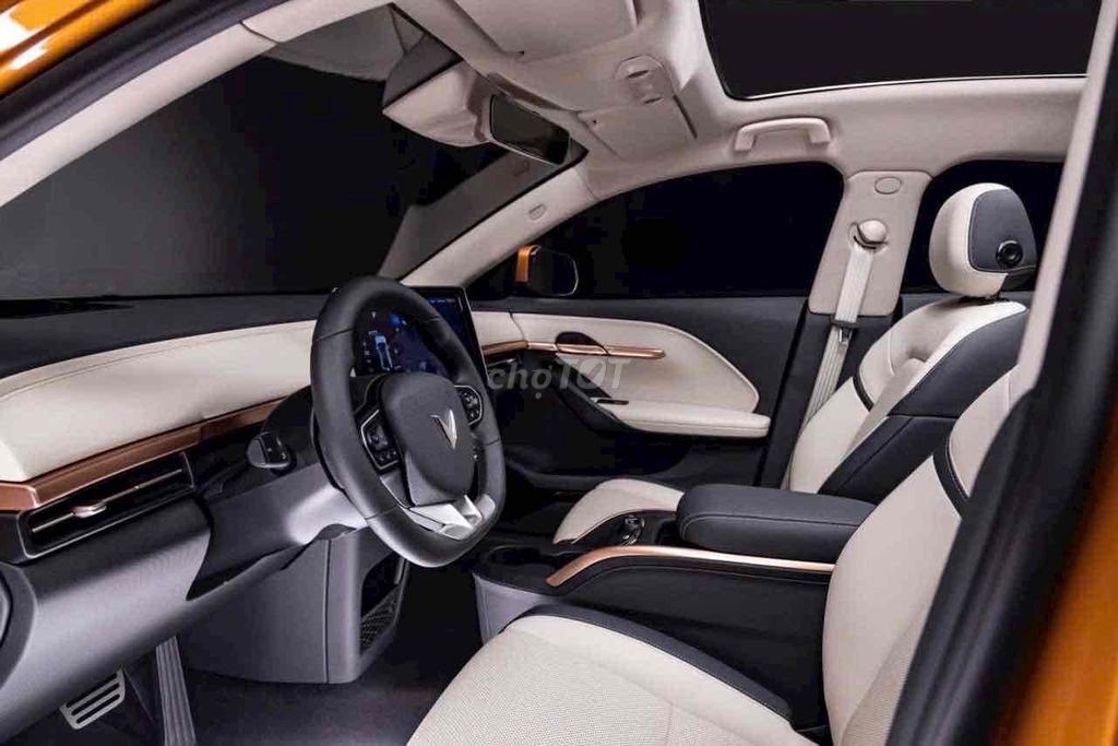 VF6 PLUS  BẢN ĐẶC BIỆT, ƯU ĐÃI CỰC SỐC!. Mua bán Ô tô tại Quận 7 Tp Hồ Chí Minh được đăng bởi Phạm Nguyễn Thế Sang hình 4