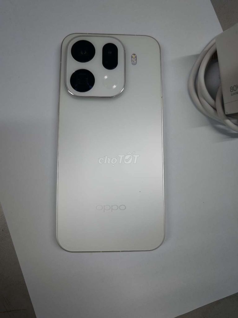 Oppo Find X9 Pro 256GB Trắng. Mua bán Điện thoại tại Quận Hoàng Mai Hà Nội được đăng bởi LongHung Mobile hình 1
