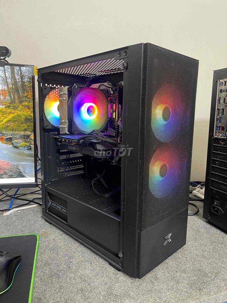 Máy tính để bàn i5-10600KF 16GB/500GB Đen. Mua bán Máy tính để bàn tại Quận Hoàng Mai Hà Nội được đăng bởi Btechgaming hình 1