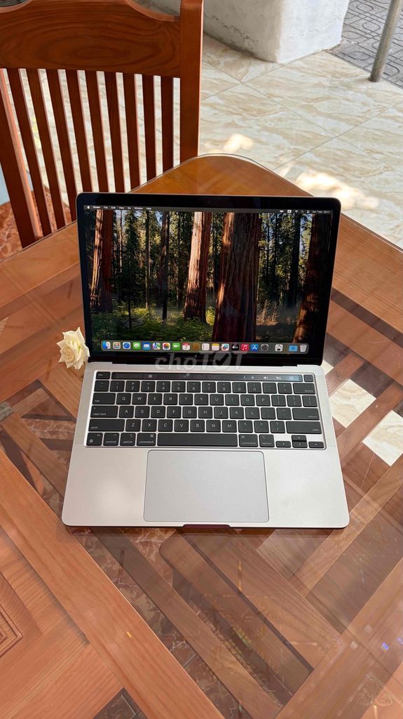 Apple MacBook Pro M1 13 inch 16GB/256gb+sạc. Mua bán Laptop tại Thành phố Thủ Dầu Một Bình Dương được đăng bởi Phạm Bảo Ngọc hình 1