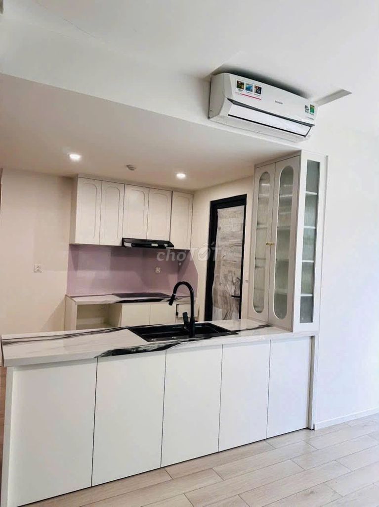 Аренда двухуровневой квартиры 4 спальни в Lumiere Vinhomes Grand Park