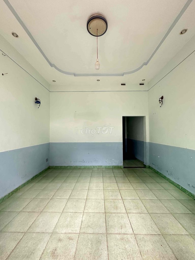 cho thuê nhà hxt năm châu p11 tân bình. DT: 4m5 x 20m 1 lầu giá 13tr