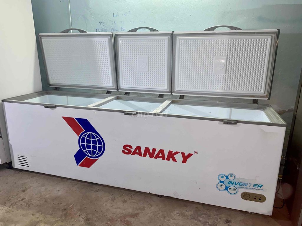 Tủ đông Sanaky 900L inverter