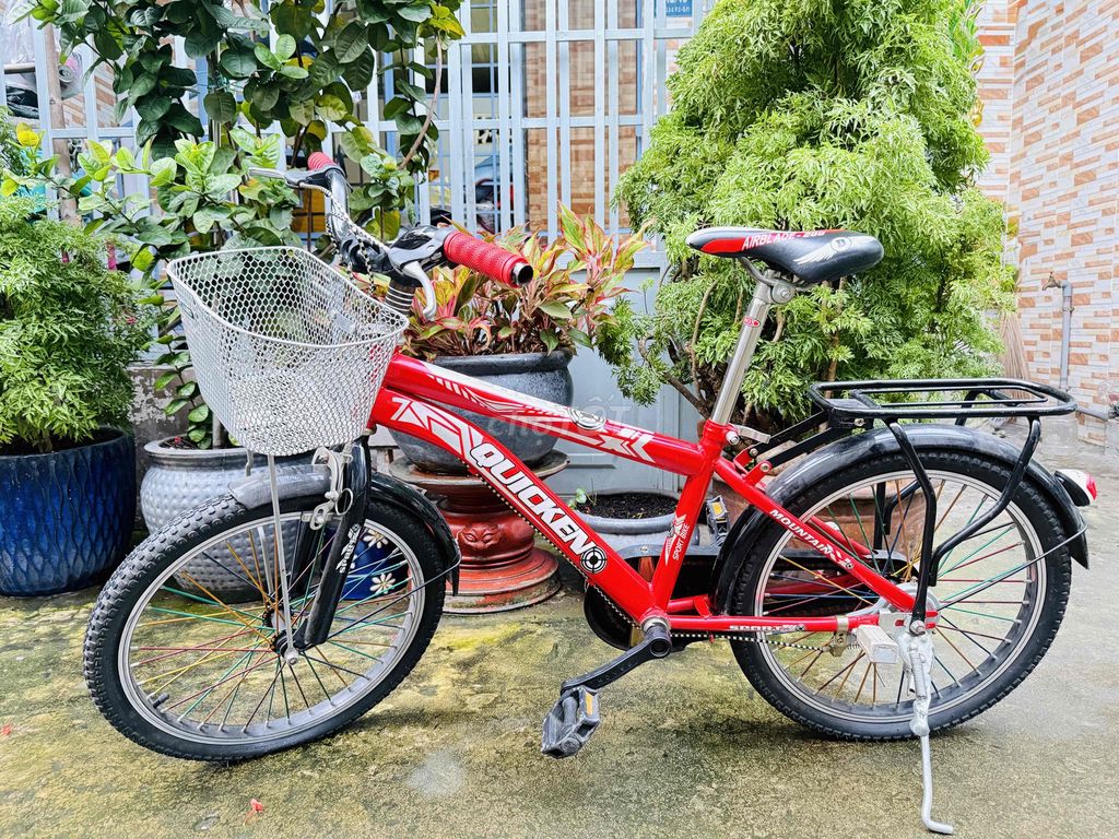 xe trẻ em như mới vì chạy vài lần. Mua bán Xe đạp tại Quận 11 Tp Hồ Chí Minh được đăng bởi Nhung Winnie  hình 4