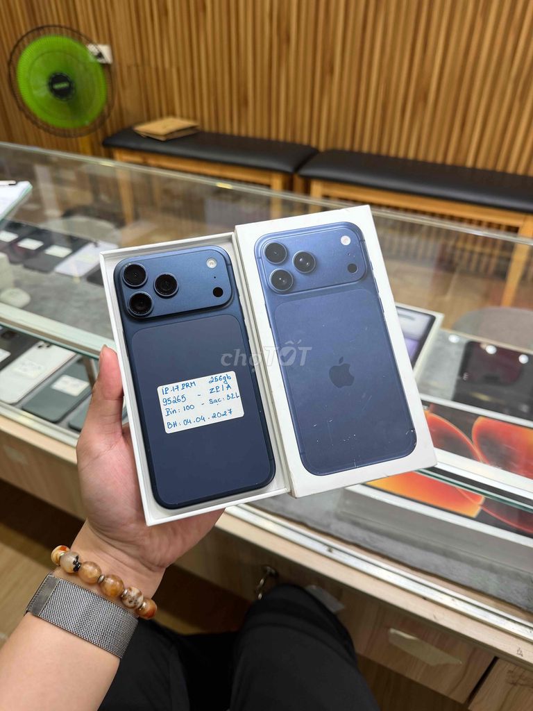 Apple iPhone 17 Promax 256GB Xanh 98%. Mua bán Điện thoại tại Quận Gò Vấp Tp Hồ Chí Minh được đăng bởi Võ Chí Bảo hình 1