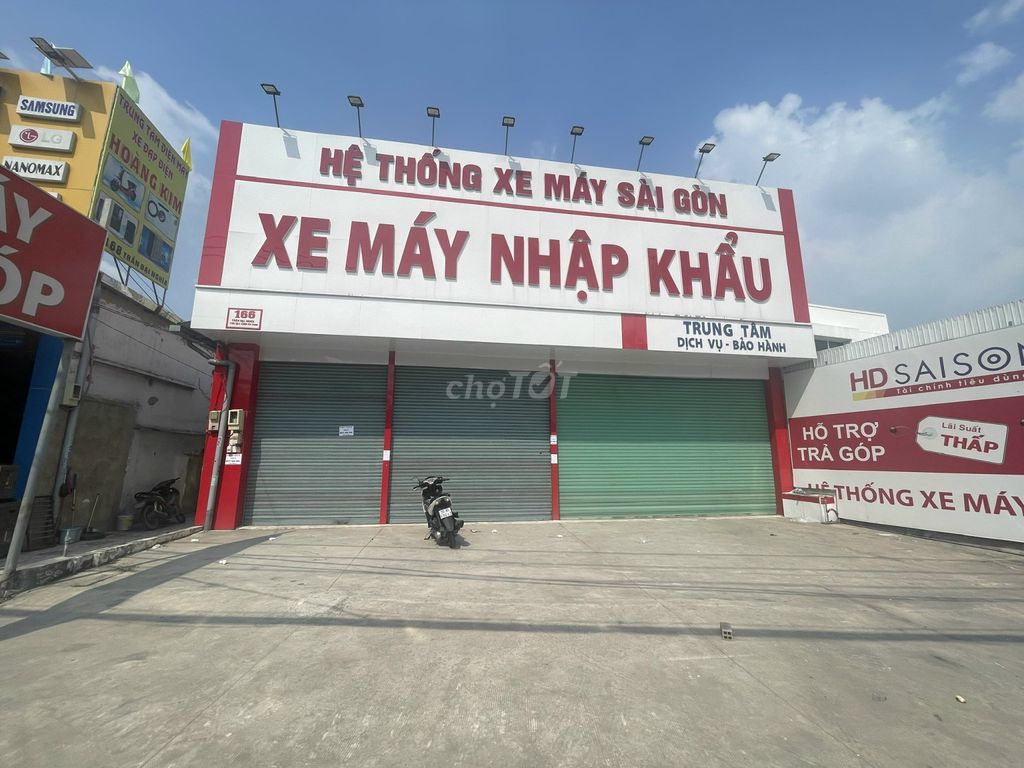 CHO THUÊ NHÀ MẶT TIỀN THẠCH LAM 12M X 20M , 1 TRỆT SUỐT GIÁ CỰC TỐT