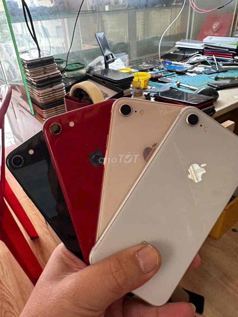 iPhone 8  Đã Sử Dụng - Giá Tốt. Mua bán Điện thoại tại Thành phố Thuận An Bình Dương được đăng bởi Trần Thị Hằng hình 1