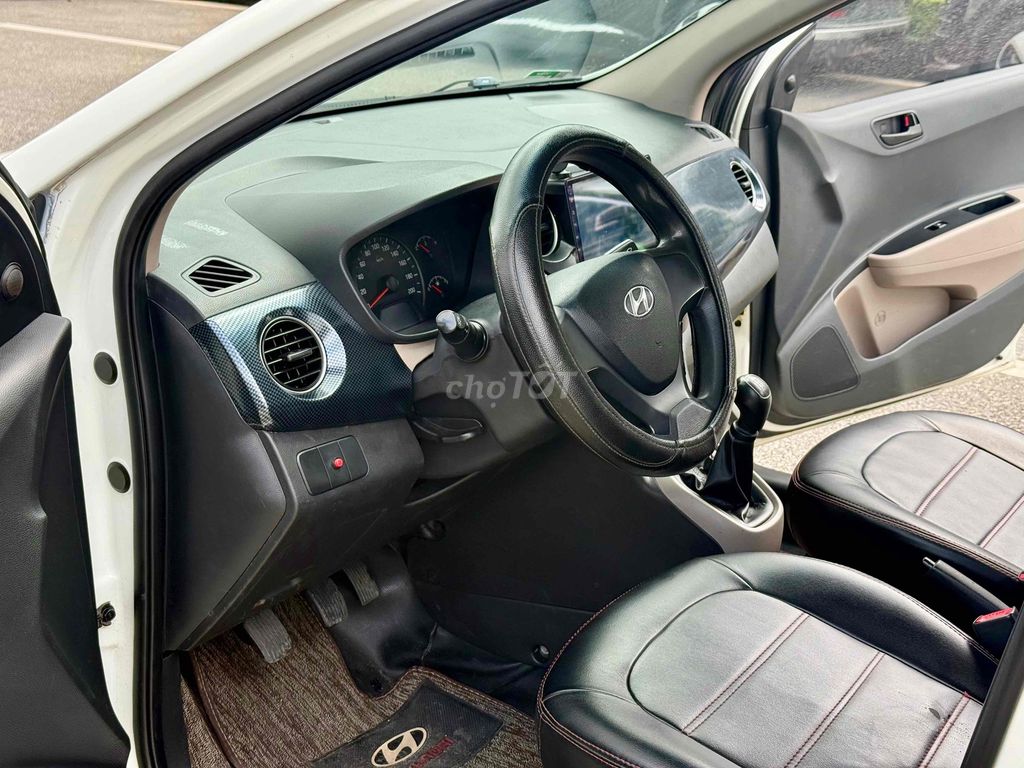 Hyundai Grand i10 2018 Sedan 1.2 MT - 129000 km. Mua bán Ô tô tại Quận Long Biên Hà Nội được đăng bởi Thế Anh hình 8
