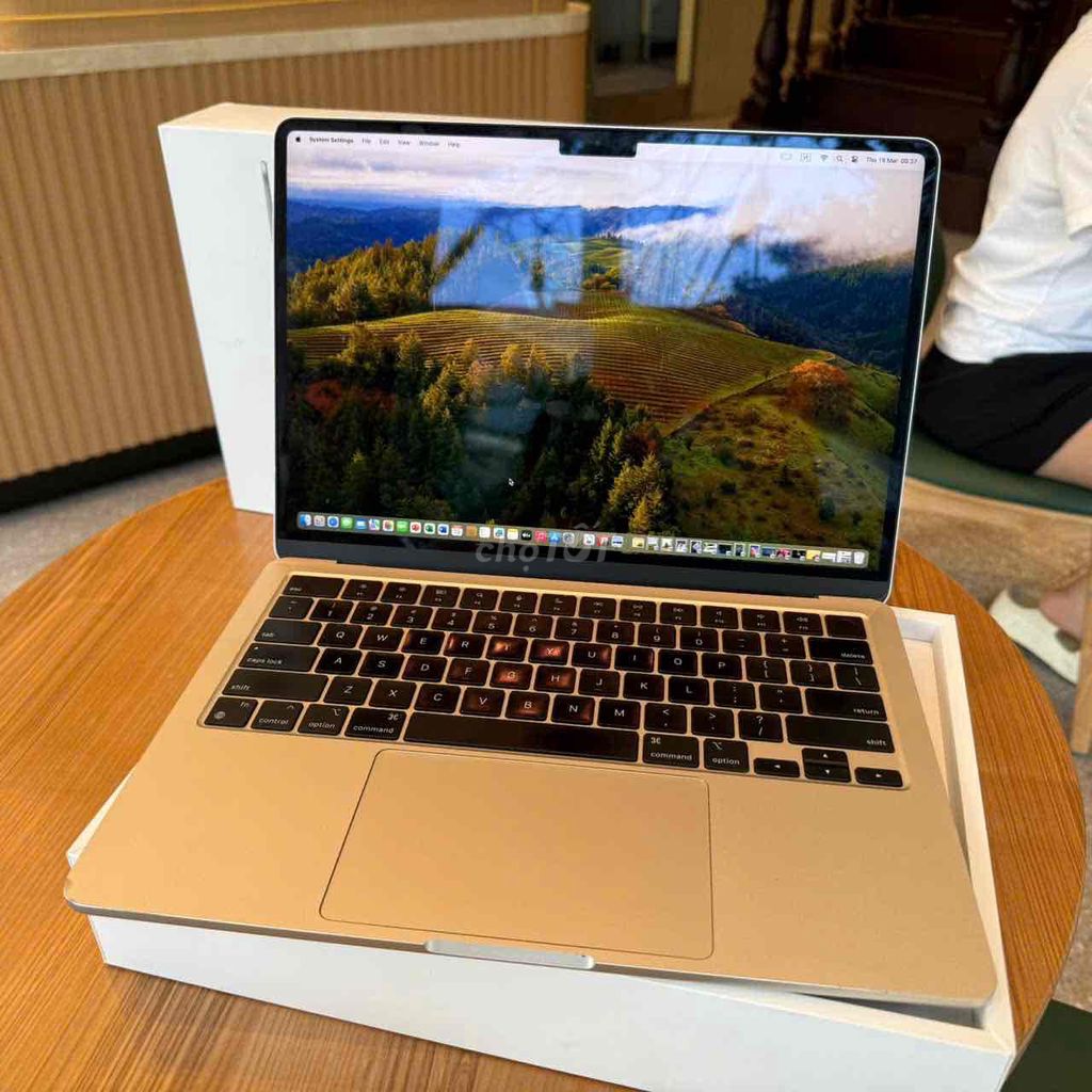 Apple MacBook Air M2 Vàng. Mua bán Laptop tại Thành phố Thuận An Bình Dương được đăng bởi Nguyen tuan lam hình 1