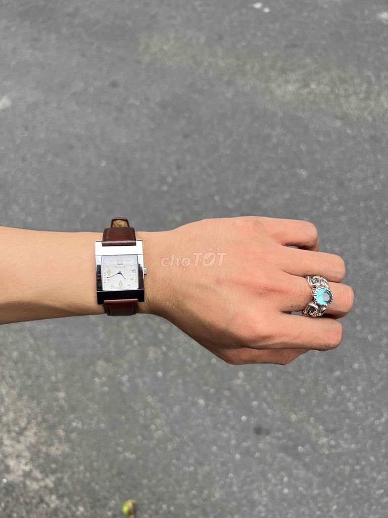 gucci tank watch bao chính hãng. Mua bán Đồng hồ tại Quận Thanh Khê Đà Nẵng được đăng bởi Nguyễn Trường An hình 1