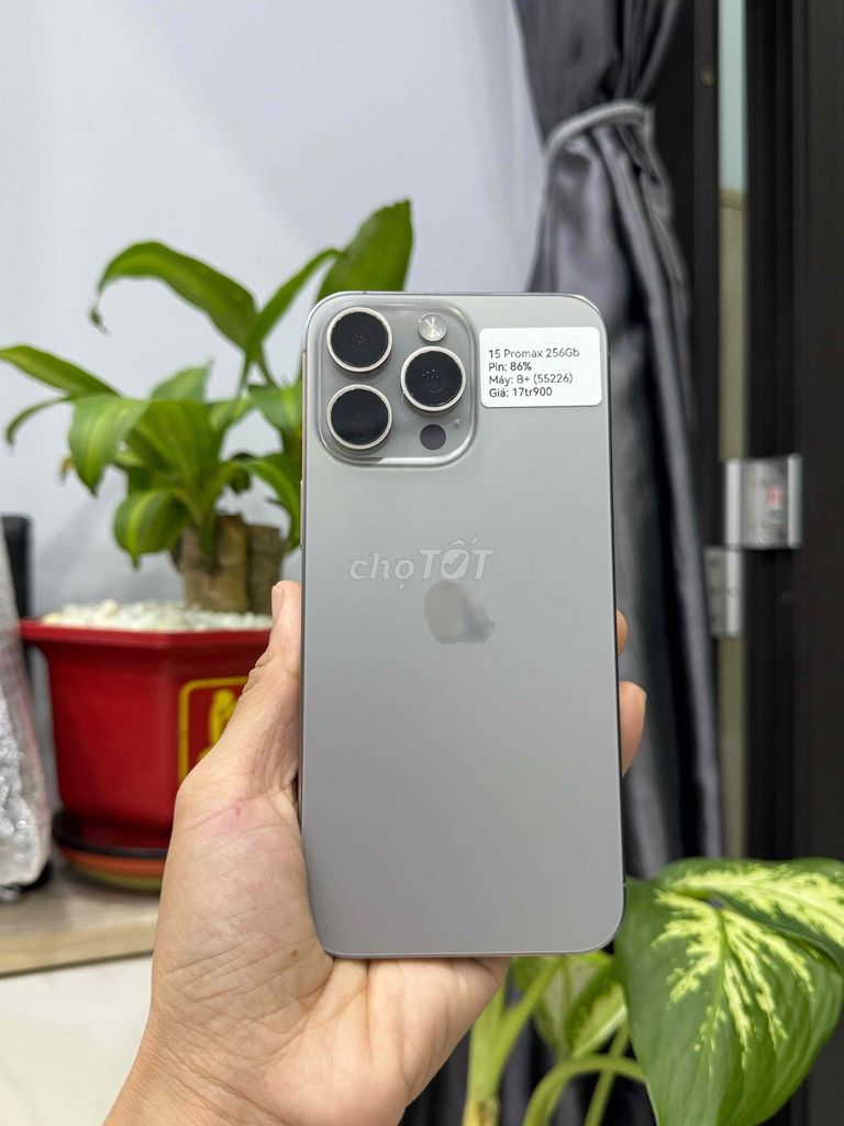 iPhone 15 Pro Max 256GB Titan Natural P86 Zin Ốc. Mua bán Điện thoại tại Huyện Hóc Môn Tp Hồ Chí Minh được đăng bởi Nguyễn Thu hình 1