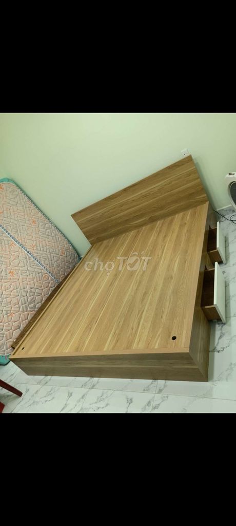 GIƯỜNG HỘP GỖ CÔNG NGHIỆP MDF 1M6*2M