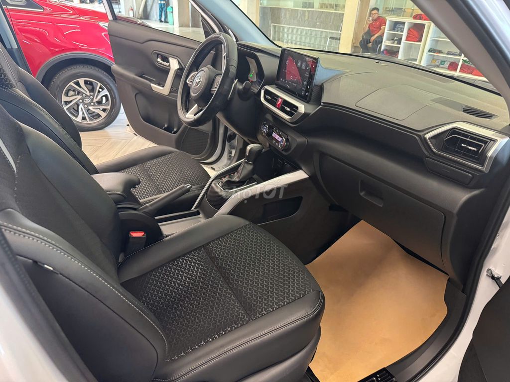 TOYOTA RAIZE 1.0 Turbo. Mua bán Ô tô tại Thành phố Biên Hòa Đồng Nai được đăng bởi Bùi Công Sự hình 5