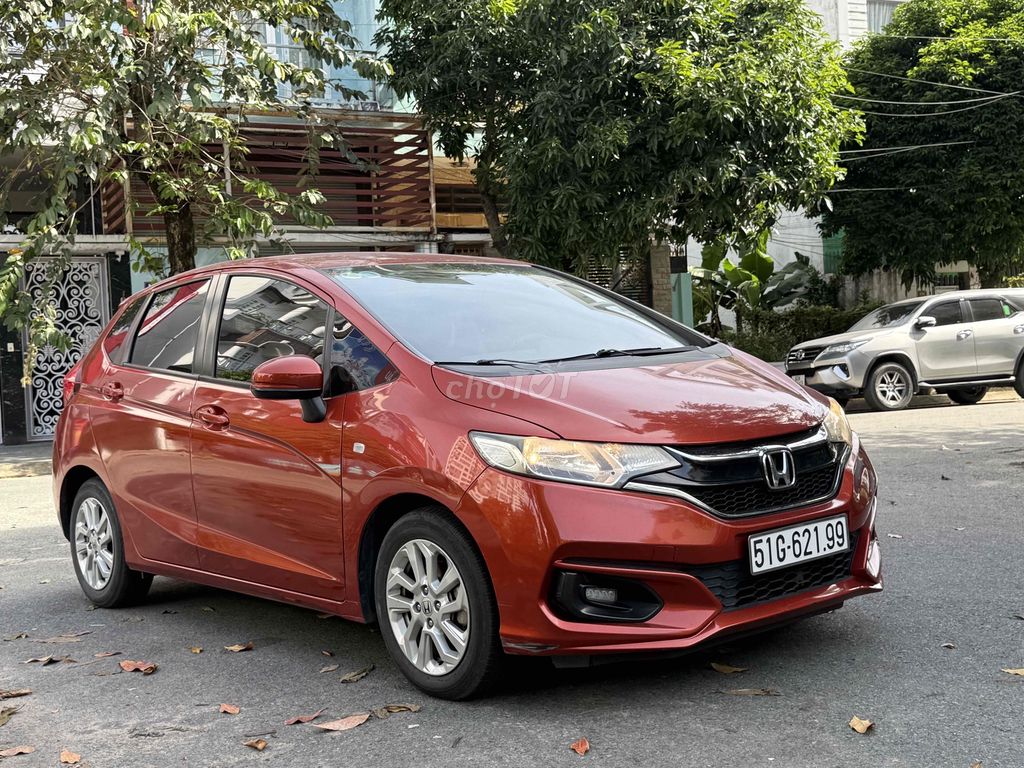 Honda Jazz 2018 VX - 62000 km, 1 chủ siu keng, 😻. Mua bán Ô tô tại Thành phố Thủ Đức Tp Hồ Chí Minh được đăng bởi Thi Moto Thủ Đức hình 3