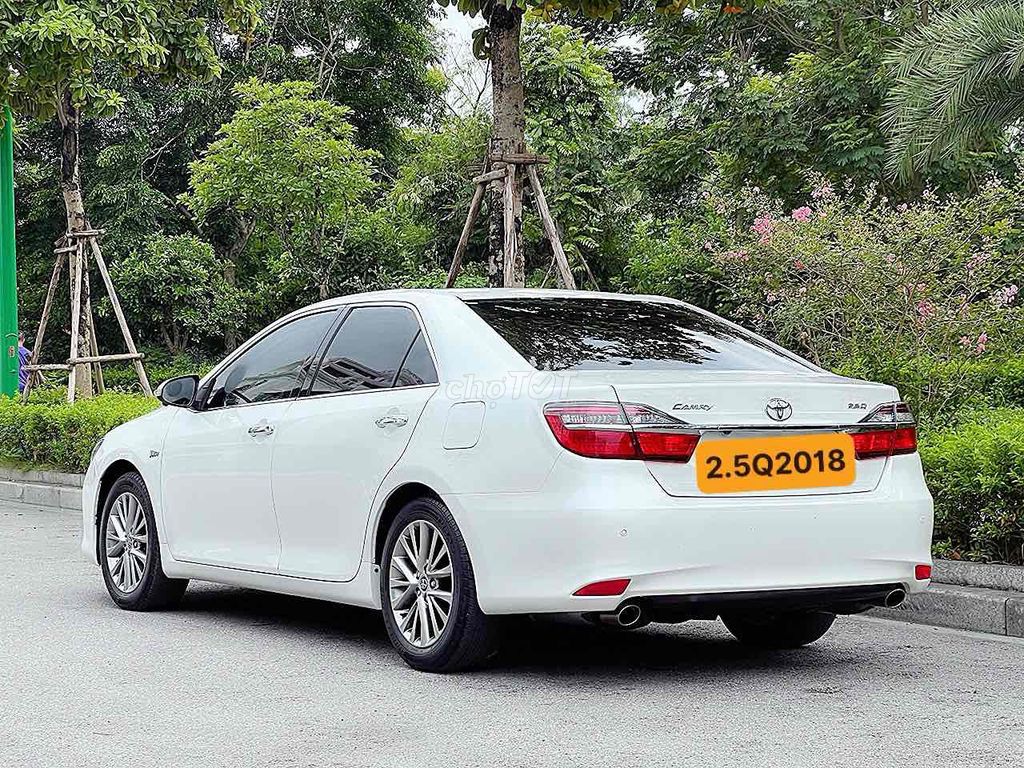 Toyota Camry 2018 2.5Q - 68000 km. Mua bán Ô tô tại Quận Long Biên Hà Nội được đăng bởi Le hao hình 4