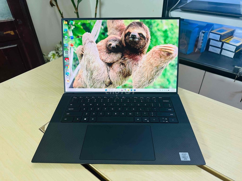 Dell Precision 5550 i7, T2000 US hàng đẹp. Mua bán Laptop tại Quận Thanh Xuân Hà Nội được đăng bởi Tuấn Minh hình 1
