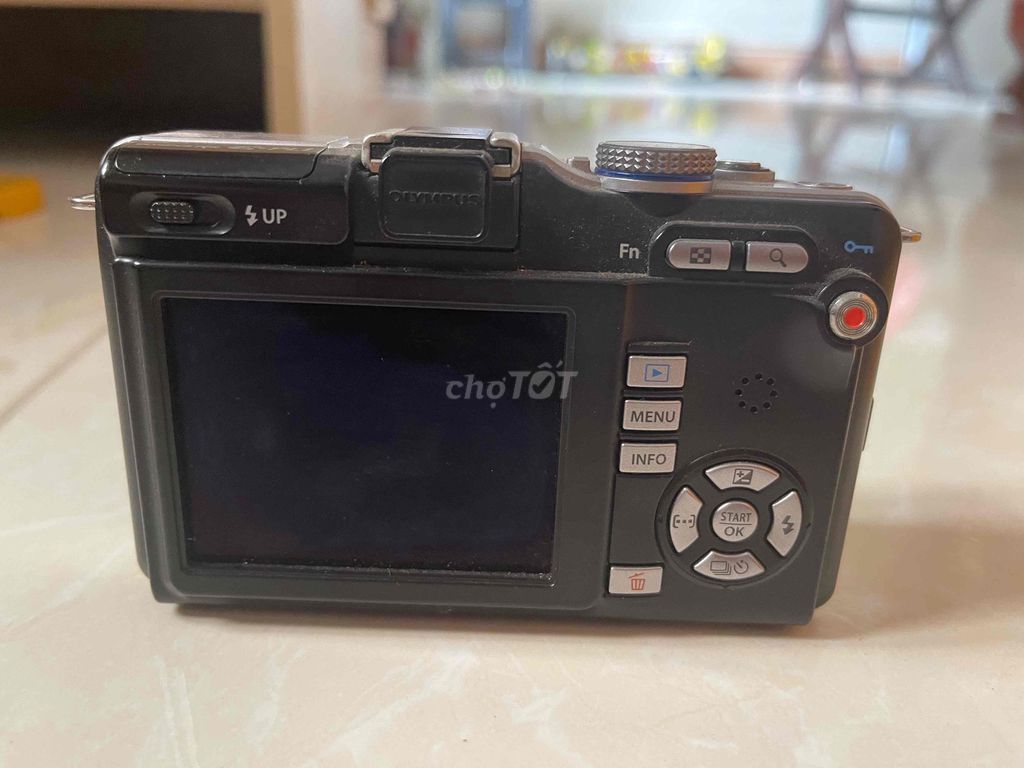 Máy ảnh Olympus M.Zuiko Digital 14-42mm Đen Bạc. Mua bán Máy ảnh, Máy quay tại Quận Sơn Trà Đà Nẵng được đăng bởi phan quốc hùng hình 1