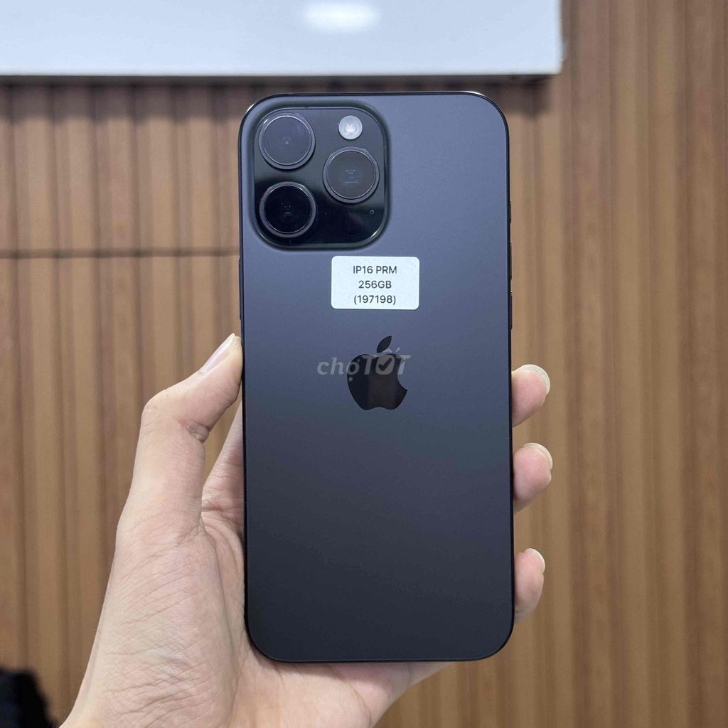 📲 iPhone 16 Pro Max 256G P100 | Góp Nợ Xấ u. Mua bán Điện thoại tại Quận Ngô Quyền Hải Phòng được đăng bởi minmobile HP hình 1