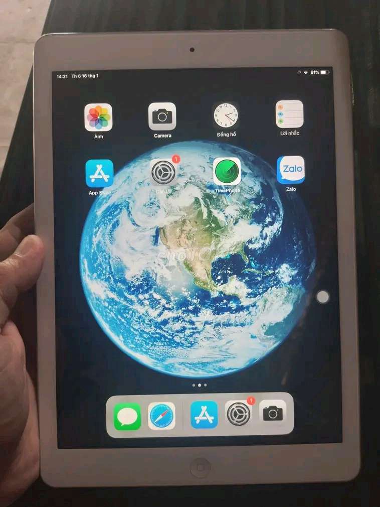 Apple iPad Air 1 32GB Bạc. Mua bán Máy tính bảng tại Thành phố Trà Vinh Trà Vinh được đăng bởi ken ken hình 1