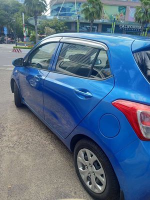 Hyundai Grand i10 2016 1.0 Base - 200000 km. Mua bán Ô tô tại Thành phố Nha Trang Khánh Hòa được đăng bởi Nhà Đất Nha Trang 