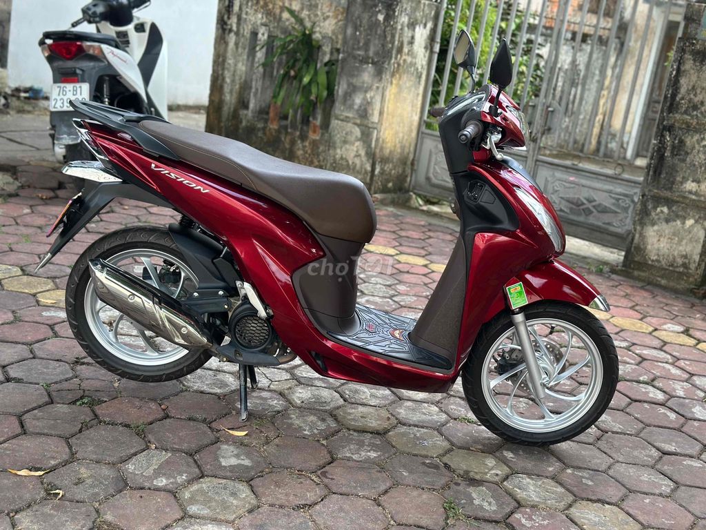 Vision 2024 xe ít đi mới chạy 4 nghìn cây số 28tr5. Mua bán Xe máy tại Thành phố Quảng Ngãi Quảng Ngãi được đăng bởi Hien hình 2