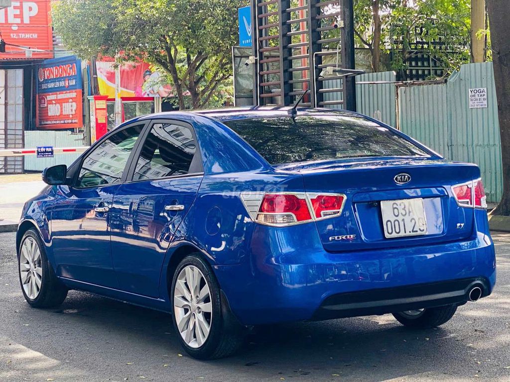 Kia Forte 5X Xanh. Mua bán Ô tô tại Quận 12 Tp Hồ Chí Minh được đăng bởi TIẾN AUTO  hình 4