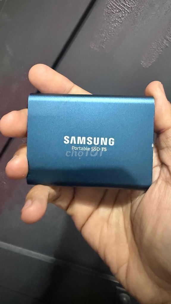 Ổ cứng SSD Samsung T5 500GB Xanh. Mua bán Linh kiện (RAM, Card...) tại Quận 10 Tp Hồ Chí Minh được đăng bởi Hoàng Trí hình 1