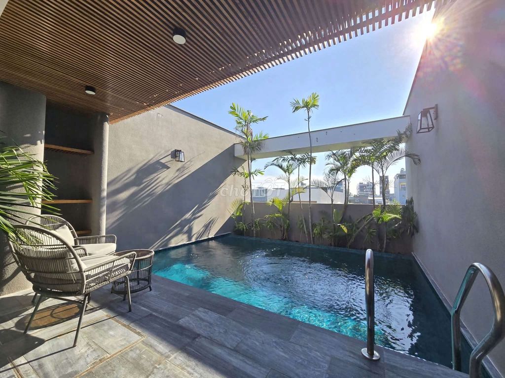 Villa with rooftop pool and gym on Sơn Thủy street — photo 2