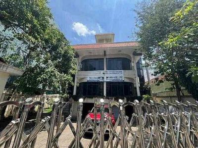 2000m2 kết cấu: nhà cấp 4 - Nguyễn Hữu Cảnh Bình Thạnh. Cho thuê văn phòng, mặt bằng kinh doanh tại Quận Bình Thạnh Tp Hồ Chí Minh được đăng bởi Đại Phú