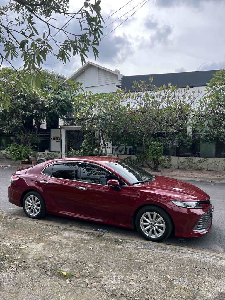 Toyota Camry 2020 2.0G - 76000 km. Mua bán Ô tô tại Quận Tân Bình Tp Hồ Chí Minh được đăng bởi Vinh nguyễn hình 1