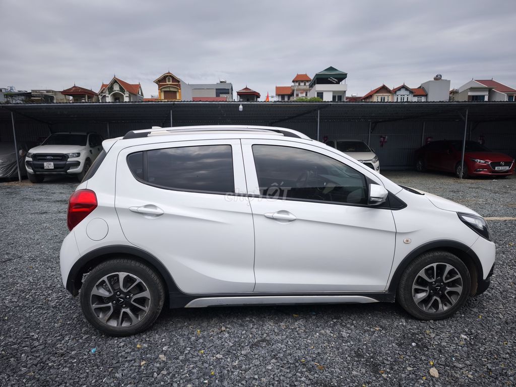 VinFast Fadil 2019 1.4 AT Plus. Mua bán Ô tô tại Quận Cầu Giấy Hà Nội được đăng bởi Ngà hình 2