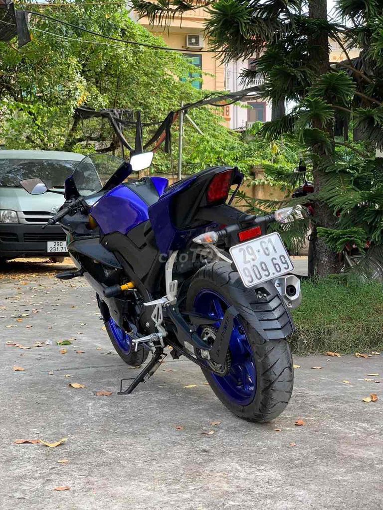 R15V3. Mua bán Xe máy tại Quận Nam Từ Liêm Hà Nội được đăng bởi Triệu Thắng hình 2
