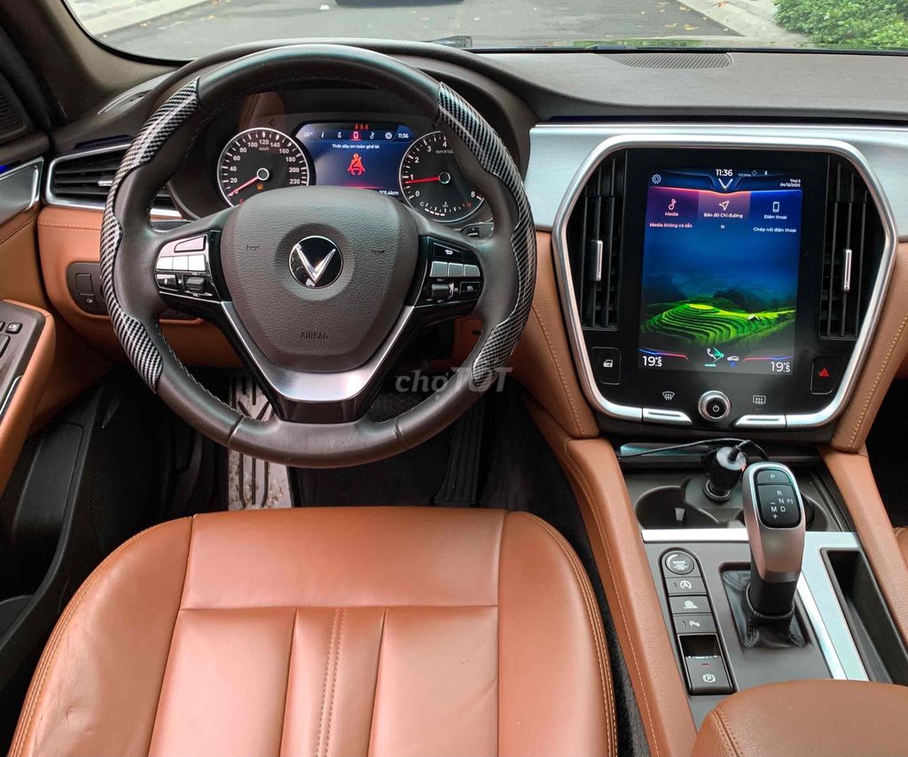 LuxA 2021 Premium 1 chủ từ mới giá hợp lý. Mua bán Ô tô tại Huyện Bình Chánh Tp Hồ Chí Minh được đăng bởi Tín hình 14