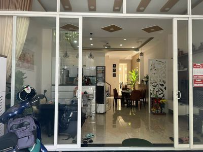 Nhà nguyên căn đường Tạ Xuân Thu (B3 củ ) VCN Phước Hải. Cho thuê nhà ở tại Thành phố Nha Trang Khánh Hòa được đăng bởi TUYỀN