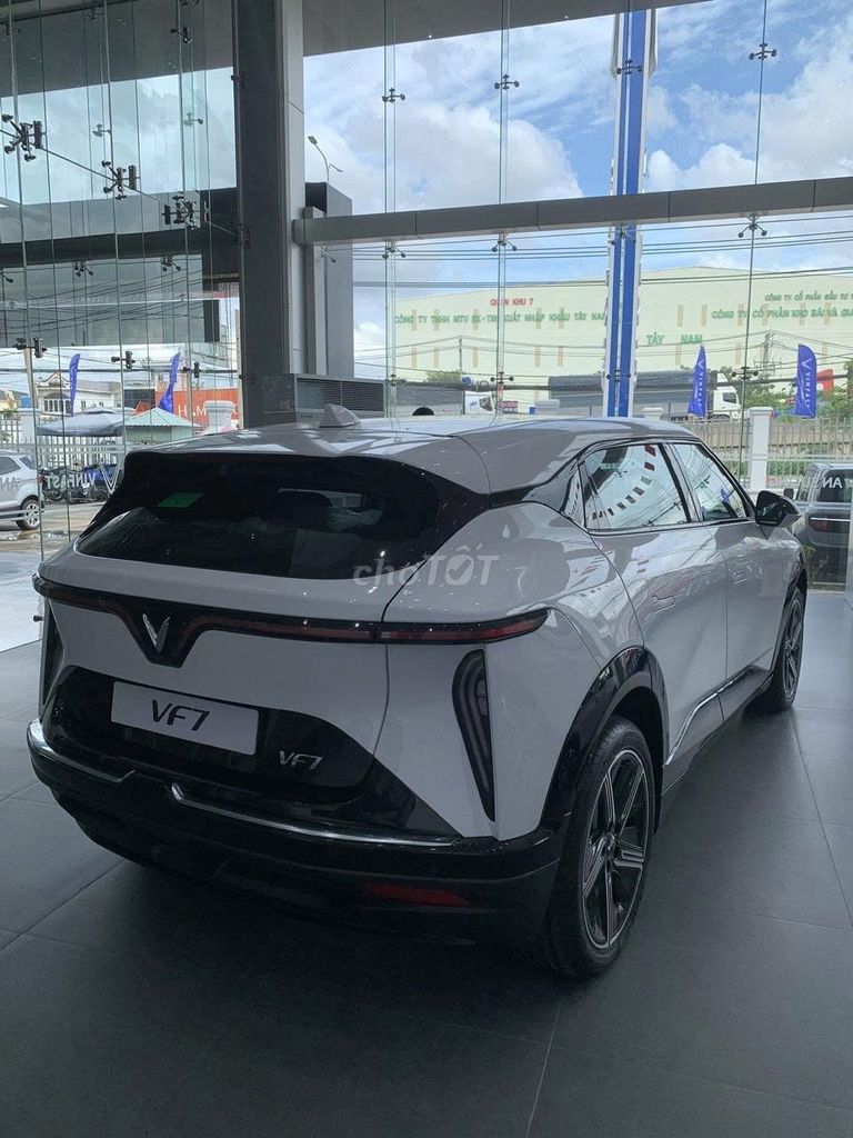 VF7 BAO NỢ XẤU - 150TR NHẬN XE - MIỄN PHÍ SẠC. Mua bán Ô tô tại Quận 1 Tp Hồ Chí Minh được đăng bởi Vinfast An Sương hình 8