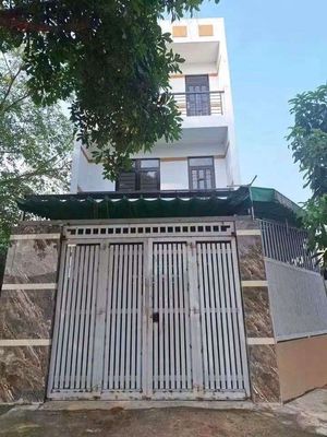 Rent · 4 bd · 154 м² · Huyện Hóc Môn, ул. Đường Trần Văn Mười
