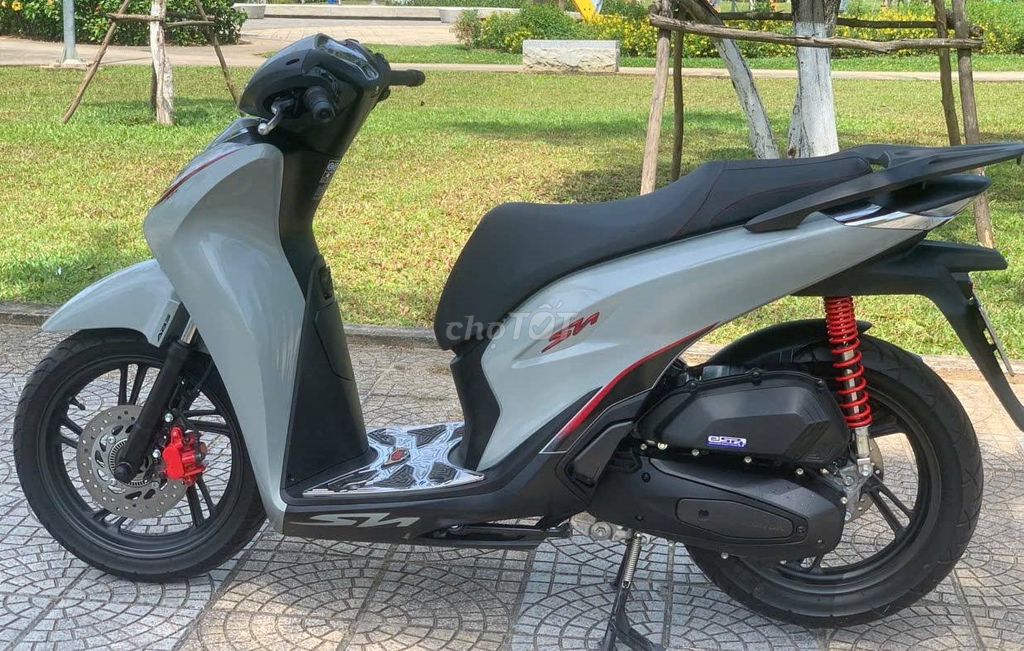 Honda sh 125 abs bản đặc biệt 2024 1000km mới cứng. Mua bán Xe máy tại Quận Hải Châu Đà Nẵng được đăng bởi Toàn hình 3