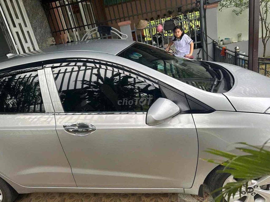 Hyundai Grand i10 2020 Sedan 1.2 MT Base. Mua bán Ô tô tại Huyện Xuân Lộc Đồng Nai được đăng bởi Rim nguyễn hình 10