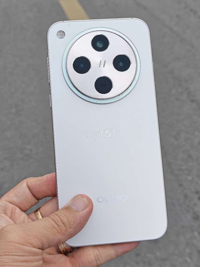 Oppo Find X8 Demen 9400 12/256. Mua bán Điện thoại tại Quận Bình Tân Tp Hồ Chí Minh được đăng bởi Phạm Vôn hình 1