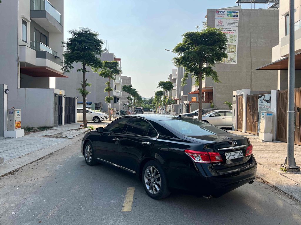 Lexus ES 350 sx 31/12/2009 - 93.000 km. Mua bán Ô tô tại Quận 7 Tp Hồ Chí Minh được đăng bởi Võ Phương  hình 4