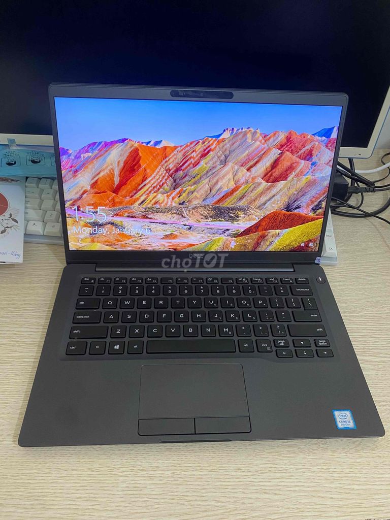 Thanh lý 30 laptop Dell 7300 i5 8365 zin cacbon