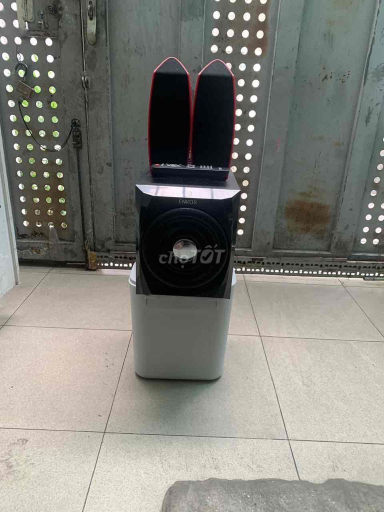 Loa Enkor Đen Đã sử dụng. Mua bán Tivi, Âm thanh tại Quận Bình Tân Tp Hồ Chí Minh được đăng bởi Cherry Điệp hình 1
