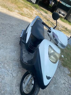 Bán xe Attila SYM Victoria mầu trắng chính chủ. Mua bán Xe máy tại Quận Hai Bà Trưng Hà Nội được đăng bởi Mr tín 