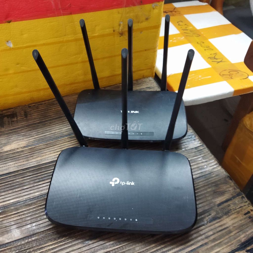 Phát wifi Tplink 940N tốc độ 450mbps 3 râu.