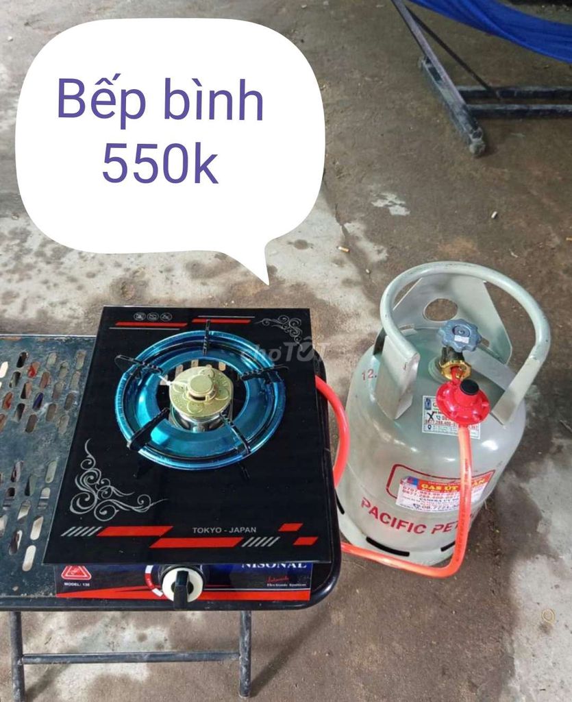 (trọn bộ bếp và bình giá 570k)