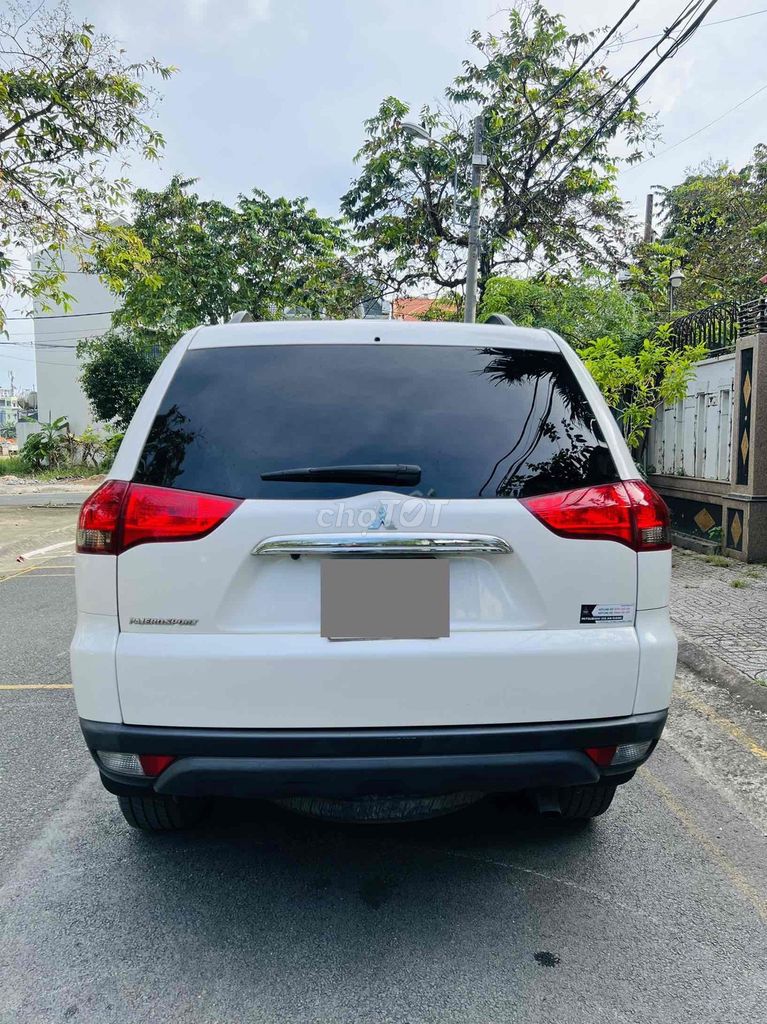 Mitsubishi Pajero Sport 2015 G 4x4 AT xe đẹp. Mua bán Ô tô tại Quận 12 Tp Hồ Chí Minh được đăng bởi Phạm Hoàng hình 6