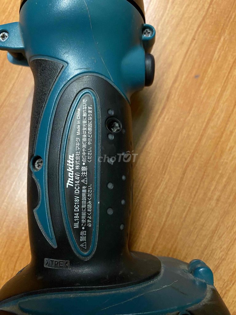 Makita Đèn pin 18V, 14.4V Xanh ngọc, Đen. Mua bán Đèn tại Quận Hà Đông Hà Nội được đăng bởi bảo anh hình 1