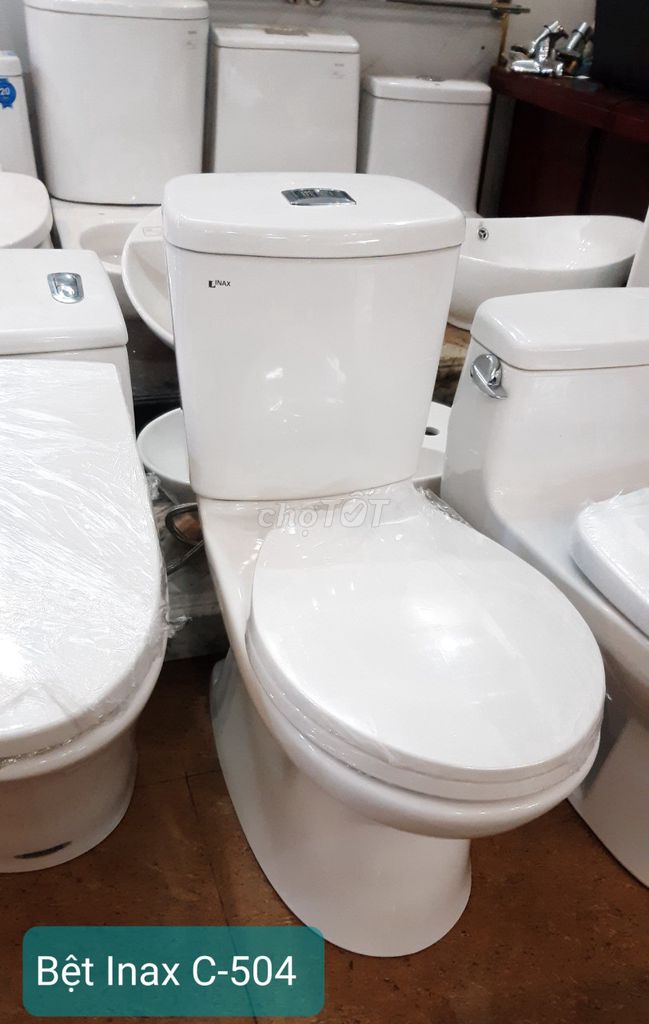 Thanh lý Bồn cầu Inax C504 Trắng giá tốt. Mua bán Thiết bị vệ sinh, nhà tắm tại Quận Hoàng Mai Hà Nội được đăng bởi Thiết bị vệ sinh Vietbig hình 1
