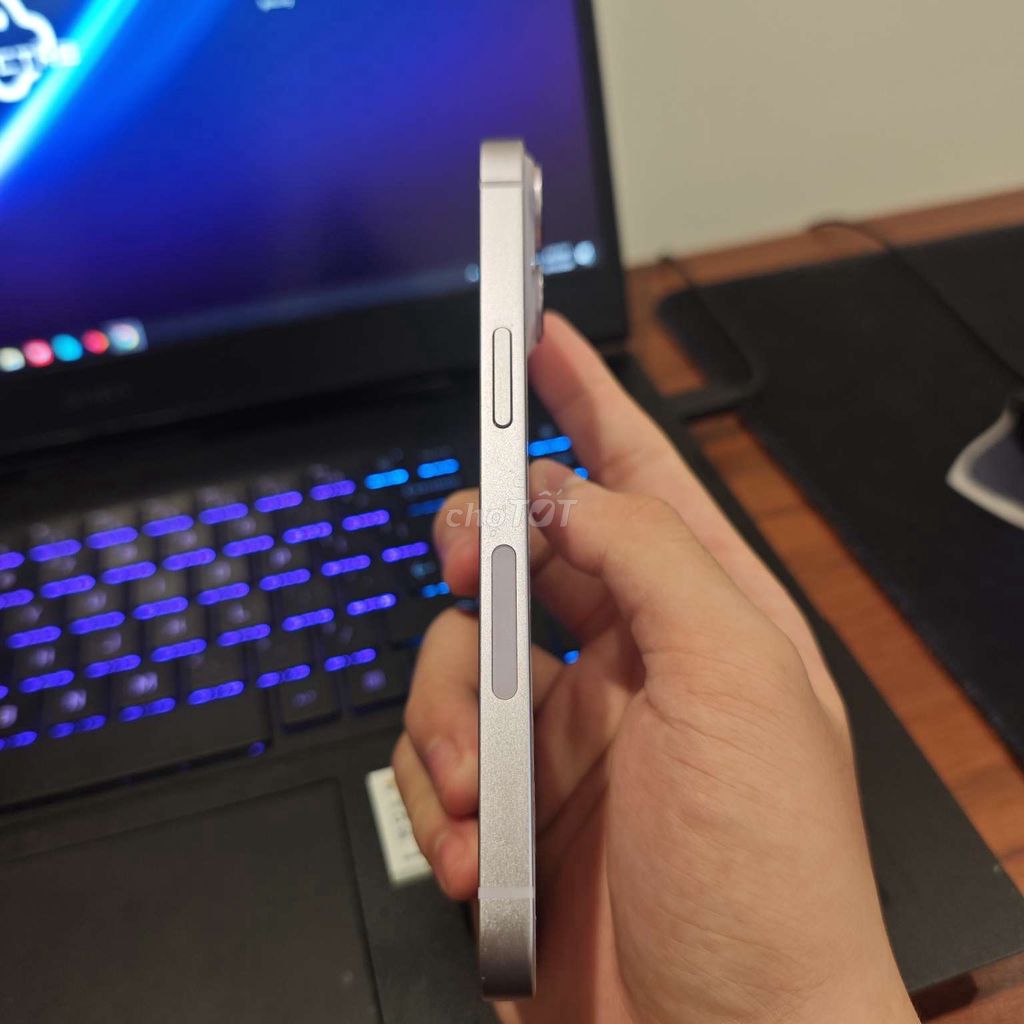 Apple iPhone 14 128GB Trắng Đã qua sử dụng. Mua bán Điện thoại tại Thành phố Thủ Đức Tp Hồ Chí Minh được đăng bởi Vũ Đình Thiên Phúc hình 1