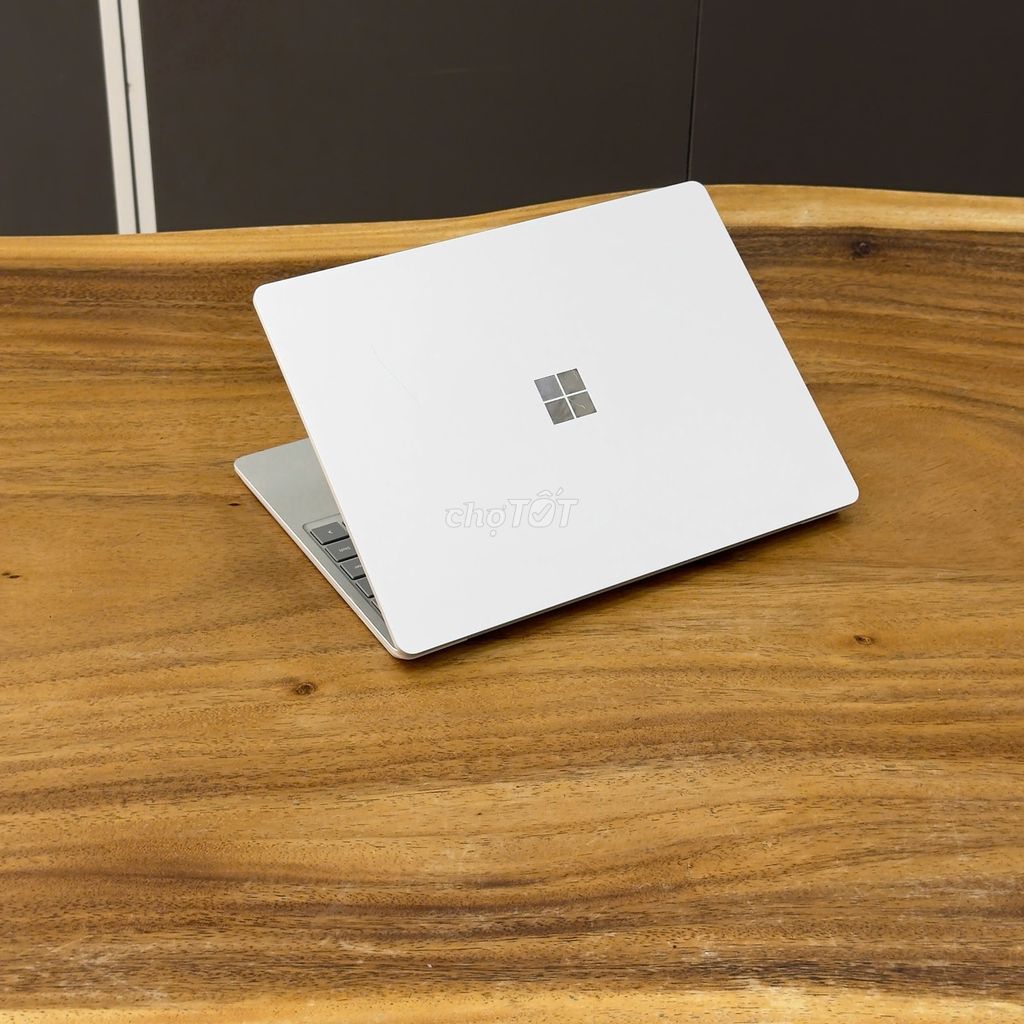 Surface Latop Go 2. i5 1135g7-16g-12.4in cảm ứng. Mua bán Laptop tại Thành phố Thủ Dầu Một Bình Dương được đăng bởi Hùng hình 1